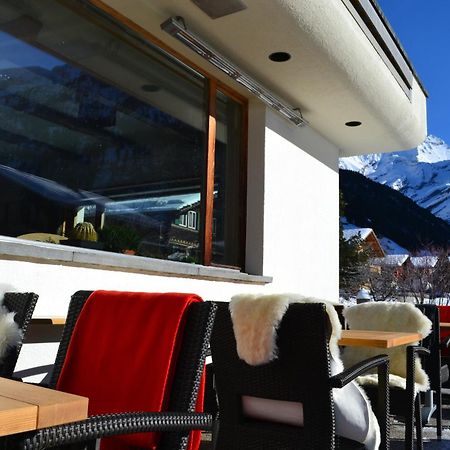 Hotel Bluemlisalp à Kandersteg Extérieur photo