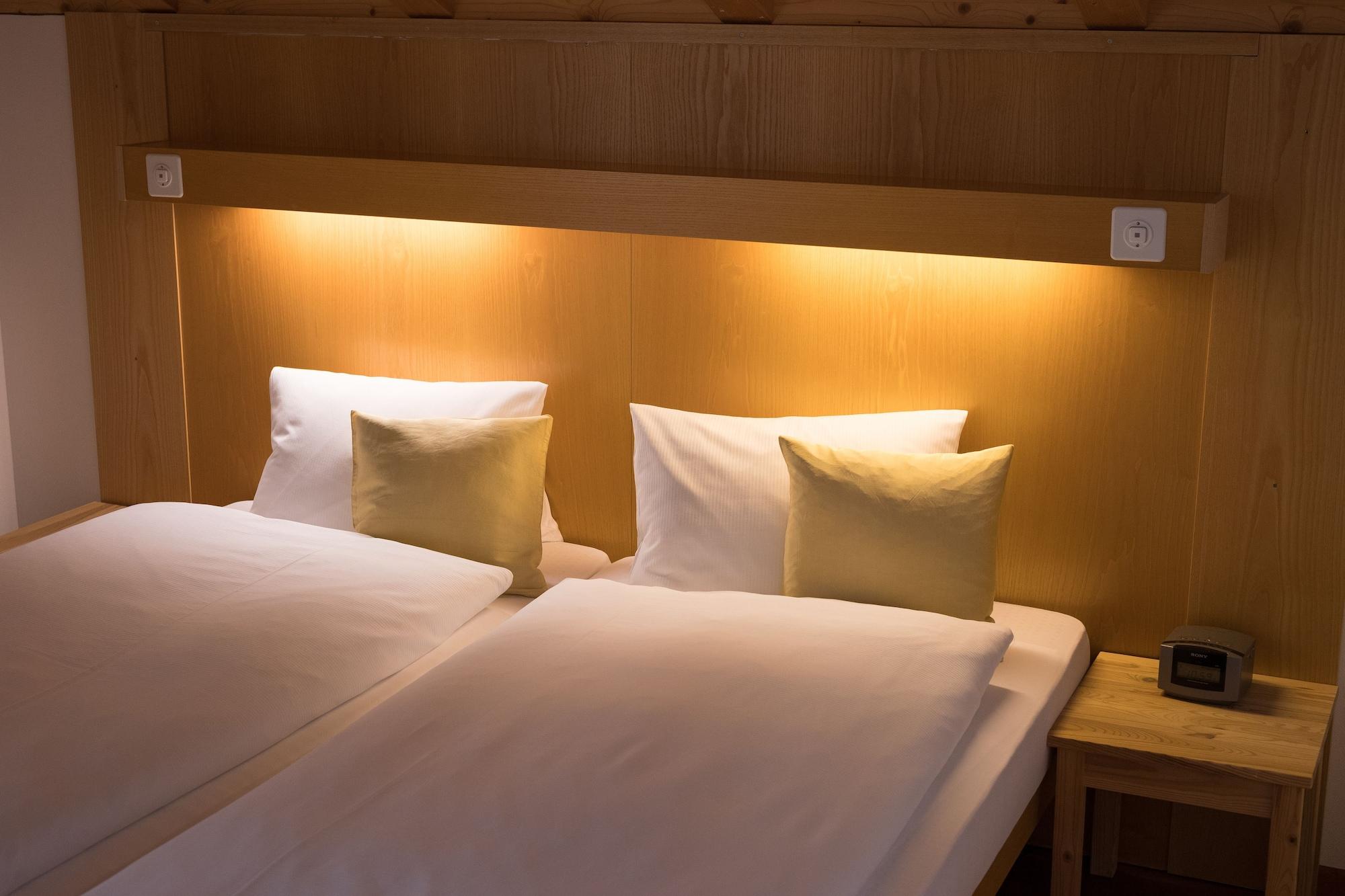 Hotel Bluemlisalp à Kandersteg Extérieur photo