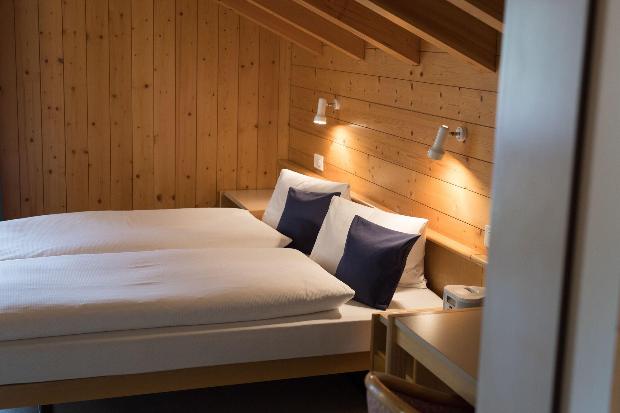 Hotel Bluemlisalp à Kandersteg Extérieur photo