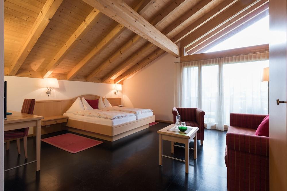 Hotel Bluemlisalp à Kandersteg Extérieur photo