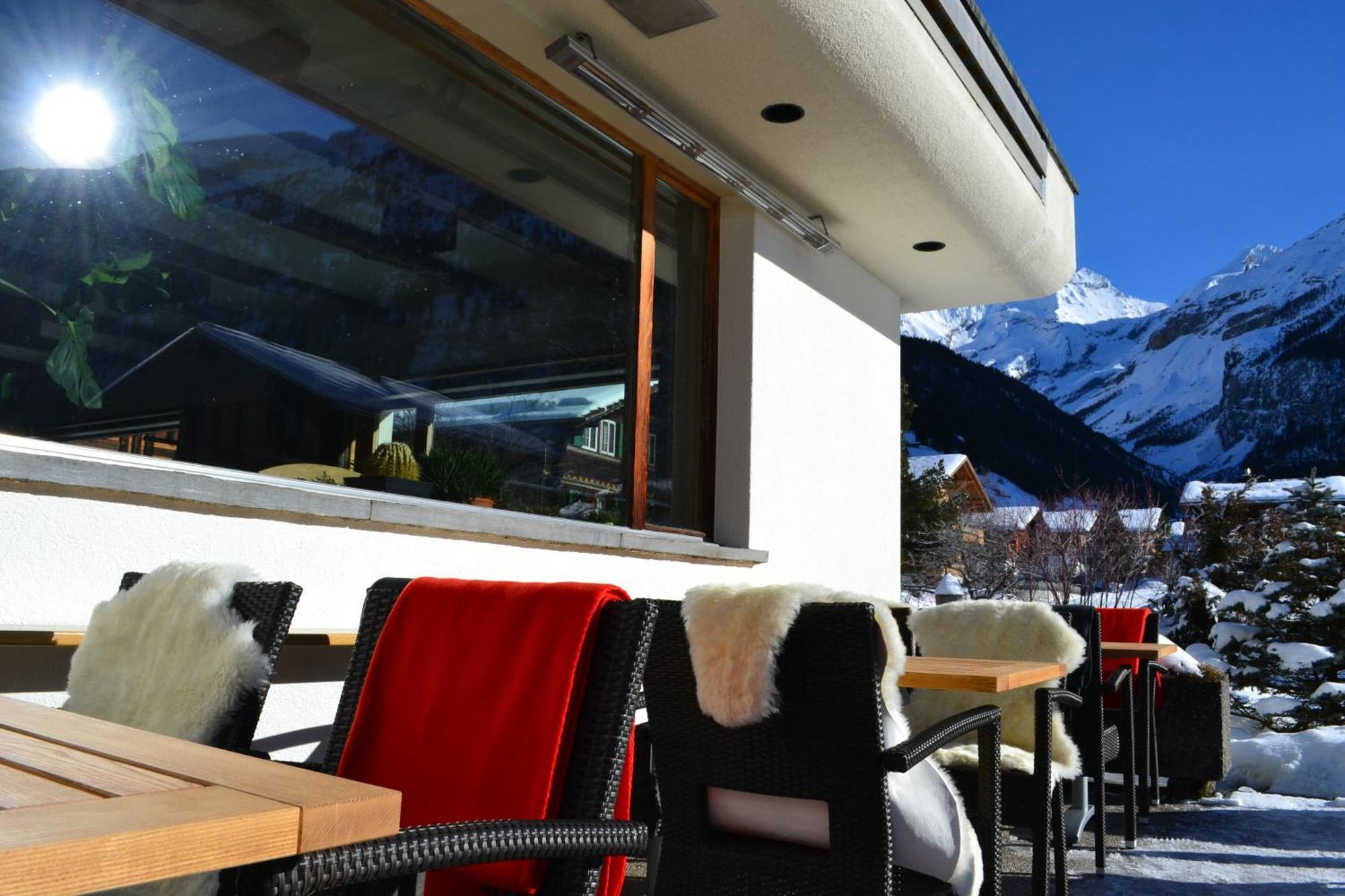 Hotel Bluemlisalp à Kandersteg Extérieur photo